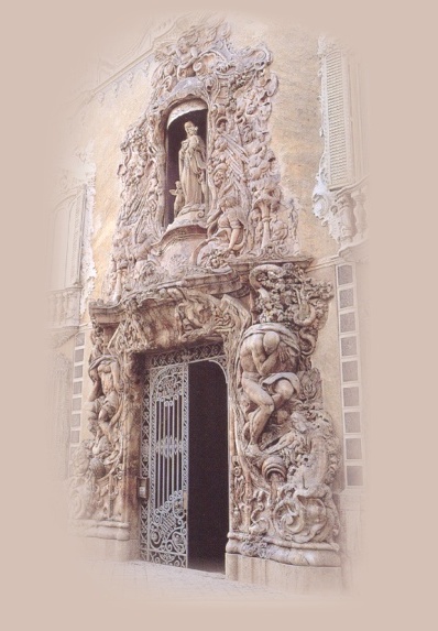 Puerta Marques de dos aguas
