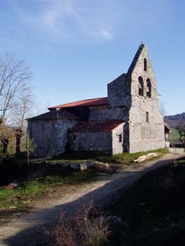 Estado de las obras de reparaci&oacute;n del tejado de la iglesia. Febrero 2003