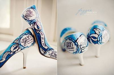 02-LauraW-Figgie-Shoes-Something-Blue-Pumps-Bridal-Heels-Roses-Hand-Painted-Personalized8b-600x449.jpg