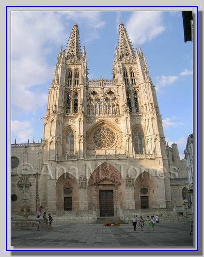 Panorama catedral  burgos.JPG