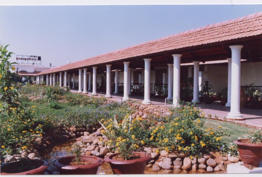 hotel s.v.regency