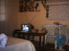 40_peters_room01.jpg (28348 bytes)