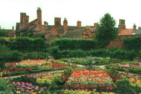 Hall's Craft's garden