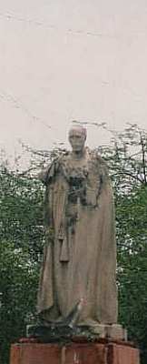 Unknown Viceroy - 4 the oldest statue.