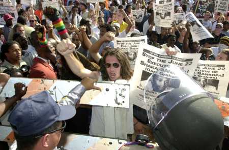 This is what we need to see at the Democrats' convention. 1968 all over again!