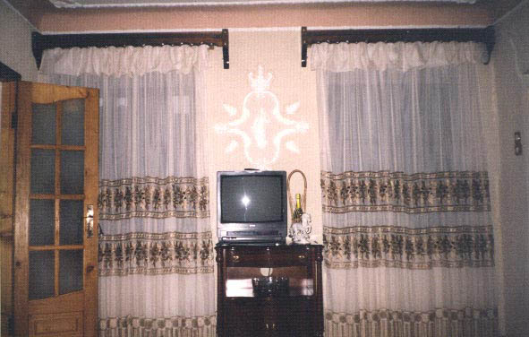 Apt.#1 Living room alternate view