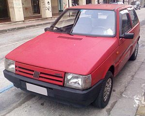 Carros antigos que fizeram história no Brasil: Fiat Uno