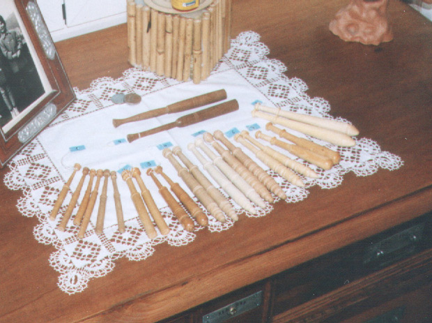 Spanish bobbins