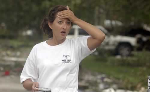 Huracanes tornados destrozos fotos imagenes fenomenos climaticos rayos truenos tormentas ojos investigaciones destrucciones argentina estados unidos mexico temporales www.wetherchannel.com pronosticos John Travolta,Nicholas Cage,Contracara,cirugias esteticas,rostro,lipoaspiraciones,medicina,cirujanos,operaciones,Maria Reich,Nazca,lineas,calendario astronomico,Peru,dibujos,astronomia,geometria,Bernd Teichert,mapas,Ana Mar&iacute;a Cogorno,ovnis,misterios,Cristobal Colon,Hernando,Diego,catedral Sevillana,Cartuja Pickman,Jos&eacute; Antonio Lorente,Granada,ADN;restos,Marcial Castro,antropologia,Republica Dominicana,www.egipto.com,Egipto,Keops,piramides,descubrimientos,Aton,Ankh,tumbas,sarcofacos,momias,embalsamamientos,Kefren,camaras secretas,Nefertiti,Amenofis,Nilo,inundaciones,Blade Runner,Ridley Scott, Richard Dawkins,Steven Pinker,Harrison Ford,Stephen Minger,Stanley Kubrick,Daryl Hanna,replicantes,androides,ciencia ficcion,Contactos,SHGb02+14a,proyecto SETI,Search for Extra Terrestial Intelligence,SETI@home,Robert Zemeckis,Jodie Foster,Dan Wertheimer,New Scientist,Arecibo,Puerto Rico,civilizaciones extraterrestres,Ma libert&eacute; de penser,Florent Pagny,Argentina,France,Patagonia,Argentine,Azucena Caama&ntilde;o,Savoir aimer,artistes,musique,musica,CD,cantores,ventas,compras,ranking,Paparazzi,Isabel Sartorius,Borbon,Ortiz Pati&ntilde;o,Vallejo Najera,Entrecanales,Mora Figueroa,Antonio Montero,Sainz Vicu&ntilde;a,Espa&ntilde;a,jet set,Mallorca,Ibiza,John Fitzgerald Kennedy,Lee Harvey Oswald,Vitaliy Fadeyev,Lawrence Berkeley,Carl Haber,Fidel Castro,Lyndon B. Johnson,Jackie,Onassis,Irma Roy,Carolina Papaleo,Osvaldo,diputada nacional,Congreso,Argentina,Raul Granillo Ocampo,politica,justicialismo,peronismo,cine,television,La Horqueta,San Isidro,que se vayan todos,diciembre 2001,2002,2003,2004,maria julia alsogaray,alvaros,,Roberto Mart&iacute;nez Medina,Maria Julia Alsogaray,Ra&uacute;l Granillo Ocampo,Jorge Rodr&iacute;guez,V&iacute;ctor Alderete,Claudia Bello,Angel Massa,Alfredo Yabran,Mario Pontaquarto,Nestor Carlos Kirchner,Cristina Elizabeth Fernandez,corrupcion,senado,general rodriguez,anibal,fernandez,alberto,fernando de la rua,ines pertine,eduardo duhalde,hilda chiche gonzalez,2000,2001,2002,2003,2004,Museos,www.louvre.fr,Leonardo Da Vinci,Gioconda,Mona Lisa,Italia,Francia,France,inventos,Italy,renacimiento,historia,cuadros,links,images,postcards,photos,fotos,imagenes,postales,pictures,historia,arqueologia,descubrimientos,culturales,agenda,infodiario,diario accion,buenos aires,argentina,Diario Accion de General Rodriguez, politica, actualidad, noticias e informacion, personalidades e instituciones, policiales, galerias de fotos; historia de General Rodriguez, sus origenes, edificios, estancias, habitos y costumbres, anecdotas, comercios e industrias, los fundadores, antiguas instituciones, fotos e imagenes; suplementos especiales: la crisis politica, economica y social de la Argentina, los acontecimientos de Diciembre de 2001, articulos y entrevistas; Emigracion: toda la informacion destinada a aquellos que desean emigrar, radicarse o estudiar en el exterior, visas, pasaportes, consejos, guias, informacion util, links; Trueque: novedades e informacion, links, estructura del trueque; el casamiento de Maxima Zorreguieta y el principe Guillermo Alejandro de Holanda; Guerra de Afganistan: galeria de imagenes e informacion sobre la primera guerra del siglo XXI; la guerra de Irak, Bagdad, Georges W. Bush, Saddam Husseim, el atentado a las torres Gemelas de Nueva York, las twin towers, el 11-s, y descripcion del hecho que conmovio al mundo; Empleo: consultoras, clasificados, agencias de empleo, consejos e informacion util, curriculum vitae, como confeccionarlos, noticias de actualidad; 
Los numeros de la crisis: Las consecuencias de la crisis politica, economica y social; estadisticas, pobreza, desnutricion, salud y asistencia; noticias regionales y provinciales, columnas y editoriales; informacion para negocios: pymes, links, empresas y negocios; Agenda Cultural con toda la informacion de cursos, universidades, talleres, escuelas y oportunidades, exposiciones de arte de la region; buscadores en Internet, Enlaces: links a los mejores sitios de educacion, cultura, arte, biografias, politica, interes general, web, Links del Diario Accion: RMS Titanic, su historia, su tragico viaje inaugural; historias, testimonios, documentos y articulos sobre el naufragio; links y sitios sobre el tema; la pelicula de Cameron, fotos e imagenes; suplementos especiales, Historia Argentina y de General Rodriguez, la llegada de la democracia en General Rodriguez, la asuncion de Juan Lumbreras como intendente en 1983, galeria de imagenes, sus palabras y los actos, su gabinete, festejos de la comunidad. Fundacion del pueblo de General Rodriguez, sus instituciones y personalidades relevantes, arquitectura y edificios, comercios e industrias, sus comienzos, estancias, inmigraciones italianas, espa&ntilde;olas, vascas e irlandesas, anecdotas y efemerides, sus hombres ilustres, el Hospital Vicente Lopez y Planes, su fundacion por las Damas de Beneficencia, el hundimiento del crucero General Belgrano, testimonios de ex combatientes y tripulantes, su comandante Hector Elias Bonzo, fotos e imagenes, recuerdos y homenajes, historia de la familia Bonzo de General Rodriguez, entrevistas y articulos periodisticos. La guerra de Malvinas en el Atlantico Sur, el conflicto belico con Gran Breta&ntilde;a de 1982, politicos relevantes, Benjamin Paez y Trueba, fotos antiguas de familias fundadoras, galerias de imagenes de pobladores, recorrida virtual por el antiguo General Rodriguez, el paso de la Infanta en 1910, historia de La Serenisima, la familia Mastellone, La Choza, Bernardo de Irigoyen, peronismo y radicalismo y muchisimo mas