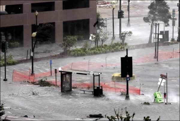 Huracanes tornados destrozos fotos imagenes fenomenos climaticos rayos truenos tormentas ojos investigaciones destrucciones argentina estados unidos mexico temporales www.wetherchannel.com pronosticos John Travolta,Nicholas Cage,Contracara,cirugias esteticas,rostro,lipoaspiraciones,medicina,cirujanos,operaciones,Maria Reich,Nazca,lineas,calendario astronomico,Peru,dibujos,astronomia,geometria,Bernd Teichert,mapas,Ana Mar&iacute;a Cogorno,ovnis,misterios,Cristobal Colon,Hernando,Diego,catedral Sevillana,Cartuja Pickman,Jos&eacute; Antonio Lorente,Granada,ADN;restos,Marcial Castro,antropologia,Republica Dominicana,www.egipto.com,Egipto,Keops,piramides,descubrimientos,Aton,Ankh,tumbas,sarcofacos,momias,embalsamamientos,Kefren,camaras secretas,Nefertiti,Amenofis,Nilo,inundaciones,Blade Runner,Ridley Scott, Richard Dawkins,Steven Pinker,Harrison Ford,Stephen Minger,Stanley Kubrick,Daryl Hanna,replicantes,androides,ciencia ficcion,Contactos,SHGb02+14a,proyecto SETI,Search for Extra Terrestial Intelligence,SETI@home,Robert Zemeckis,Jodie Foster,Dan Wertheimer,New Scientist,Arecibo,Puerto Rico,civilizaciones extraterrestres,Ma libert&eacute; de penser,Florent Pagny,Argentina,France,Patagonia,Argentine,Azucena Caama&ntilde;o,Savoir aimer,artistes,musique,musica,CD,cantores,ventas,compras,ranking,Paparazzi,Isabel Sartorius,Borbon,Ortiz Pati&ntilde;o,Vallejo Najera,Entrecanales,Mora Figueroa,Antonio Montero,Sainz Vicu&ntilde;a,Espa&ntilde;a,jet set,Mallorca,Ibiza,John Fitzgerald Kennedy,Lee Harvey Oswald,Vitaliy Fadeyev,Lawrence Berkeley,Carl Haber,Fidel Castro,Lyndon B. Johnson,Jackie,Onassis,Irma Roy,Carolina Papaleo,Osvaldo,diputada nacional,Congreso,Argentina,Raul Granillo Ocampo,politica,justicialismo,peronismo,cine,television,La Horqueta,San Isidro,que se vayan todos,diciembre 2001,2002,2003,2004,maria julia alsogaray,alvaros,,Roberto Mart&iacute;nez Medina,Maria Julia Alsogaray,Ra&uacute;l Granillo Ocampo,Jorge Rodr&iacute;guez,V&iacute;ctor Alderete,Claudia Bello,Angel Massa,Alfredo Yabran,Mario Pontaquarto,Nestor Carlos Kirchner,Cristina Elizabeth Fernandez,corrupcion,senado,general rodriguez,anibal,fernandez,alberto,fernando de la rua,ines pertine,eduardo duhalde,hilda chiche gonzalez,2000,2001,2002,2003,2004,Museos,www.louvre.fr,Leonardo Da Vinci,Gioconda,Mona Lisa,Italia,Francia,France,inventos,Italy,renacimiento,historia,cuadros,links,images,postcards,photos,fotos,imagenes,postales,pictures,historia,arqueologia,descubrimientos,culturales,agenda,infodiario,diario accion,buenos aires,argentina,Diario Accion de General Rodriguez, politica, actualidad, noticias e informacion, personalidades e instituciones, policiales, galerias de fotos; historia de General Rodriguez, sus origenes, edificios, estancias, habitos y costumbres, anecdotas, comercios e industrias, los fundadores, antiguas instituciones, fotos e imagenes; suplementos especiales: la crisis politica, economica y social de la Argentina, los acontecimientos de Diciembre de 2001, articulos y entrevistas; Emigracion: toda la informacion destinada a aquellos que desean emigrar, radicarse o estudiar en el exterior, visas, pasaportes, consejos, guias, informacion util, links; Trueque: novedades e informacion, links, estructura del trueque; el casamiento de Maxima Zorreguieta y el principe Guillermo Alejandro de Holanda; Guerra de Afganistan: galeria de imagenes e informacion sobre la primera guerra del siglo XXI; la guerra de Irak, Bagdad, Georges W. Bush, Saddam Husseim, el atentado a las torres Gemelas de Nueva York, las twin towers, el 11-s, y descripcion del hecho que conmovio al mundo; Empleo: consultoras, clasificados, agencias de empleo, consejos e informacion util, curriculum vitae, como confeccionarlos, noticias de actualidad; 
Los numeros de la crisis: Las consecuencias de la crisis politica, economica y social; estadisticas, pobreza, desnutricion, salud y asistencia; noticias regionales y provinciales, columnas y editoriales; informacion para negocios: pymes, links, empresas y negocios; Agenda Cultural con toda la informacion de cursos, universidades, talleres, escuelas y oportunidades, exposiciones de arte de la region; buscadores en Internet, Enlaces: links a los mejores sitios de educacion, cultura, arte, biografias, politica, interes general, web, Links del Diario Accion: RMS Titanic, su historia, su tragico viaje inaugural; historias, testimonios, documentos y articulos sobre el naufragio; links y sitios sobre el tema; la pelicula de Cameron, fotos e imagenes; suplementos especiales, Historia Argentina y de General Rodriguez, la llegada de la democracia en General Rodriguez, la asuncion de Juan Lumbreras como intendente en 1983, galeria de imagenes, sus palabras y los actos, su gabinete, festejos de la comunidad. Fundacion del pueblo de General Rodriguez, sus instituciones y personalidades relevantes, arquitectura y edificios, comercios e industrias, sus comienzos, estancias, inmigraciones italianas, espa&ntilde;olas, vascas e irlandesas, anecdotas y efemerides, sus hombres ilustres, el Hospital Vicente Lopez y Planes, su fundacion por las Damas de Beneficencia, el hundimiento del crucero General Belgrano, testimonios de ex combatientes y tripulantes, su comandante Hector Elias Bonzo, fotos e imagenes, recuerdos y homenajes, historia de la familia Bonzo de General Rodriguez, entrevistas y articulos periodisticos. La guerra de Malvinas en el Atlantico Sur, el conflicto belico con Gran Breta&ntilde;a de 1982, politicos relevantes, Benjamin Paez y Trueba, fotos antiguas de familias fundadoras, galerias de imagenes de pobladores, recorrida virtual por el antiguo General Rodriguez, el paso de la Infanta en 1910, historia de La Serenisima, la familia Mastellone, La Choza, Bernardo de Irigoyen, peronismo y radicalismo y muchisimo mas