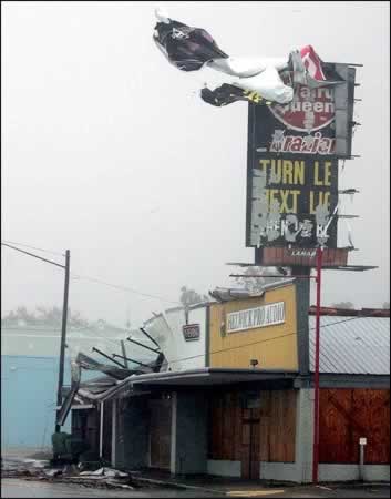 Huracanes tornados destrozos fotos imagenes fenomenos climaticos rayos truenos tormentas ojos investigaciones destrucciones argentina estados unidos mexico temporales www.wetherchannel.com pronosticos John Travolta,Nicholas Cage,Contracara,cirugias esteticas,rostro,lipoaspiraciones,medicina,cirujanos,operaciones,Maria Reich,Nazca,lineas,calendario astronomico,Peru,dibujos,astronomia,geometria,Bernd Teichert,mapas,Ana Mar&iacute;a Cogorno,ovnis,misterios,Cristobal Colon,Hernando,Diego,catedral Sevillana,Cartuja Pickman,Jos&eacute; Antonio Lorente,Granada,ADN;restos,Marcial Castro,antropologia,Republica Dominicana,www.egipto.com,Egipto,Keops,piramides,descubrimientos,Aton,Ankh,tumbas,sarcofacos,momias,embalsamamientos,Kefren,camaras secretas,Nefertiti,Amenofis,Nilo,inundaciones,Blade Runner,Ridley Scott, Richard Dawkins,Steven Pinker,Harrison Ford,Stephen Minger,Stanley Kubrick,Daryl Hanna,replicantes,androides,ciencia ficcion,Contactos,SHGb02+14a,proyecto SETI,Search for Extra Terrestial Intelligence,SETI@home,Robert Zemeckis,Jodie Foster,Dan Wertheimer,New Scientist,Arecibo,Puerto Rico,civilizaciones extraterrestres,Ma libert&eacute; de penser,Florent Pagny,Argentina,France,Patagonia,Argentine,Azucena Caama&ntilde;o,Savoir aimer,artistes,musique,musica,CD,cantores,ventas,compras,ranking,Paparazzi,Isabel Sartorius,Borbon,Ortiz Pati&ntilde;o,Vallejo Najera,Entrecanales,Mora Figueroa,Antonio Montero,Sainz Vicu&ntilde;a,Espa&ntilde;a,jet set,Mallorca,Ibiza,John Fitzgerald Kennedy,Lee Harvey Oswald,Vitaliy Fadeyev,Lawrence Berkeley,Carl Haber,Fidel Castro,Lyndon B. Johnson,Jackie,Onassis,Irma Roy,Carolina Papaleo,Osvaldo,diputada nacional,Congreso,Argentina,Raul Granillo Ocampo,politica,justicialismo,peronismo,cine,television,La Horqueta,San Isidro,que se vayan todos,diciembre 2001,2002,2003,2004,maria julia alsogaray,alvaros,,Roberto Mart&iacute;nez Medina,Maria Julia Alsogaray,Ra&uacute;l Granillo Ocampo,Jorge Rodr&iacute;guez,V&iacute;ctor Alderete,Claudia Bello,Angel Massa,Alfredo Yabran,Mario Pontaquarto,Nestor Carlos Kirchner,Cristina Elizabeth Fernandez,corrupcion,senado,general rodriguez,anibal,fernandez,alberto,fernando de la rua,ines pertine,eduardo duhalde,hilda chiche gonzalez,2000,2001,2002,2003,2004,Museos,www.louvre.fr,Leonardo Da Vinci,Gioconda,Mona Lisa,Italia,Francia,France,inventos,Italy,renacimiento,historia,cuadros,links,images,postcards,photos,fotos,imagenes,postales,pictures,historia,arqueologia,descubrimientos,culturales,agenda,infodiario,diario accion,buenos aires,argentina,Diario Accion de General Rodriguez, politica, actualidad, noticias e informacion, personalidades e instituciones, policiales, galerias de fotos; historia de General Rodriguez, sus origenes, edificios, estancias, habitos y costumbres, anecdotas, comercios e industrias, los fundadores, antiguas instituciones, fotos e imagenes; suplementos especiales: la crisis politica, economica y social de la Argentina, los acontecimientos de Diciembre de 2001, articulos y entrevistas; Emigracion: toda la informacion destinada a aquellos que desean emigrar, radicarse o estudiar en el exterior, visas, pasaportes, consejos, guias, informacion util, links; Trueque: novedades e informacion, links, estructura del trueque; el casamiento de Maxima Zorreguieta y el principe Guillermo Alejandro de Holanda; Guerra de Afganistan: galeria de imagenes e informacion sobre la primera guerra del siglo XXI; la guerra de Irak, Bagdad, Georges W. Bush, Saddam Husseim, el atentado a las torres Gemelas de Nueva York, las twin towers, el 11-s, y descripcion del hecho que conmovio al mundo; Empleo: consultoras, clasificados, agencias de empleo, consejos e informacion util, curriculum vitae, como confeccionarlos, noticias de actualidad; 
Los numeros de la crisis: Las consecuencias de la crisis politica, economica y social; estadisticas, pobreza, desnutricion, salud y asistencia; noticias regionales y provinciales, columnas y editoriales; informacion para negocios: pymes, links, empresas y negocios; Agenda Cultural con toda la informacion de cursos, universidades, talleres, escuelas y oportunidades, exposiciones de arte de la region; buscadores en Internet, Enlaces: links a los mejores sitios de educacion, cultura, arte, biografias, politica, interes general, web, Links del Diario Accion: RMS Titanic, su historia, su tragico viaje inaugural; historias, testimonios, documentos y articulos sobre el naufragio; links y sitios sobre el tema; la pelicula de Cameron, fotos e imagenes; suplementos especiales, Historia Argentina y de General Rodriguez, la llegada de la democracia en General Rodriguez, la asuncion de Juan Lumbreras como intendente en 1983, galeria de imagenes, sus palabras y los actos, su gabinete, festejos de la comunidad. Fundacion del pueblo de General Rodriguez, sus instituciones y personalidades relevantes, arquitectura y edificios, comercios e industrias, sus comienzos, estancias, inmigraciones italianas, espa&ntilde;olas, vascas e irlandesas, anecdotas y efemerides, sus hombres ilustres, el Hospital Vicente Lopez y Planes, su fundacion por las Damas de Beneficencia, el hundimiento del crucero General Belgrano, testimonios de ex combatientes y tripulantes, su comandante Hector Elias Bonzo, fotos e imagenes, recuerdos y homenajes, historia de la familia Bonzo de General Rodriguez, entrevistas y articulos periodisticos. La guerra de Malvinas en el Atlantico Sur, el conflicto belico con Gran Breta&ntilde;a de 1982, politicos relevantes, Benjamin Paez y Trueba, fotos antiguas de familias fundadoras, galerias de imagenes de pobladores, recorrida virtual por el antiguo General Rodriguez, el paso de la Infanta en 1910, historia de La Serenisima, la familia Mastellone, La Choza, Bernardo de Irigoyen, peronismo y radicalismo y muchisimo mas