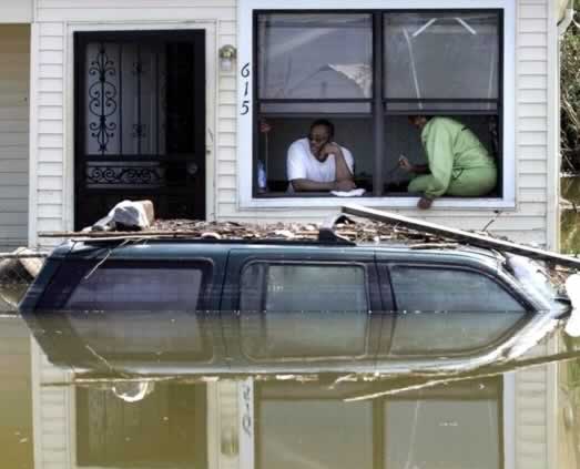 Huracanes tornados destrozos fotos imagenes fenomenos climaticos rayos truenos tormentas ojos investigaciones destrucciones argentina estados unidos mexico temporales www.wetherchannel.com pronosticos John Travolta,Nicholas Cage,Contracara,cirugias esteticas,rostro,lipoaspiraciones,medicina,cirujanos,operaciones,Maria Reich,Nazca,lineas,calendario astronomico,Peru,dibujos,astronomia,geometria,Bernd Teichert,mapas,Ana Mar&iacute;a Cogorno,ovnis,misterios,Cristobal Colon,Hernando,Diego,catedral Sevillana,Cartuja Pickman,Jos&eacute; Antonio Lorente,Granada,ADN;restos,Marcial Castro,antropologia,Republica Dominicana,www.egipto.com,Egipto,Keops,piramides,descubrimientos,Aton,Ankh,tumbas,sarcofacos,momias,embalsamamientos,Kefren,camaras secretas,Nefertiti,Amenofis,Nilo,inundaciones,Blade Runner,Ridley Scott, Richard Dawkins,Steven Pinker,Harrison Ford,Stephen Minger,Stanley Kubrick,Daryl Hanna,replicantes,androides,ciencia ficcion,Contactos,SHGb02+14a,proyecto SETI,Search for Extra Terrestial Intelligence,SETI@home,Robert Zemeckis,Jodie Foster,Dan Wertheimer,New Scientist,Arecibo,Puerto Rico,civilizaciones extraterrestres,Ma libert&eacute; de penser,Florent Pagny,Argentina,France,Patagonia,Argentine,Azucena Caama&ntilde;o,Savoir aimer,artistes,musique,musica,CD,cantores,ventas,compras,ranking,Paparazzi,Isabel Sartorius,Borbon,Ortiz Pati&ntilde;o,Vallejo Najera,Entrecanales,Mora Figueroa,Antonio Montero,Sainz Vicu&ntilde;a,Espa&ntilde;a,jet set,Mallorca,Ibiza,John Fitzgerald Kennedy,Lee Harvey Oswald,Vitaliy Fadeyev,Lawrence Berkeley,Carl Haber,Fidel Castro,Lyndon B. Johnson,Jackie,Onassis,Irma Roy,Carolina Papaleo,Osvaldo,diputada nacional,Congreso,Argentina,Raul Granillo Ocampo,politica,justicialismo,peronismo,cine,television,La Horqueta,San Isidro,que se vayan todos,diciembre 2001,2002,2003,2004,maria julia alsogaray,alvaros,,Roberto Mart&iacute;nez Medina,Maria Julia Alsogaray,Ra&uacute;l Granillo Ocampo,Jorge Rodr&iacute;guez,V&iacute;ctor Alderete,Claudia Bello,Angel Massa,Alfredo Yabran,Mario Pontaquarto,Nestor Carlos Kirchner,Cristina Elizabeth Fernandez,corrupcion,senado,general rodriguez,anibal,fernandez,alberto,fernando de la rua,ines pertine,eduardo duhalde,hilda chiche gonzalez,2000,2001,2002,2003,2004,Museos,www.louvre.fr,Leonardo Da Vinci,Gioconda,Mona Lisa,Italia,Francia,France,inventos,Italy,renacimiento,historia,cuadros,links,images,postcards,photos,fotos,imagenes,postales,pictures,historia,arqueologia,descubrimientos,culturales,agenda,infodiario,diario accion,buenos aires,argentina,Diario Accion de General Rodriguez, politica, actualidad, noticias e informacion, personalidades e instituciones, policiales, galerias de fotos; historia de General Rodriguez, sus origenes, edificios, estancias, habitos y costumbres, anecdotas, comercios e industrias, los fundadores, antiguas instituciones, fotos e imagenes; suplementos especiales: la crisis politica, economica y social de la Argentina, los acontecimientos de Diciembre de 2001, articulos y entrevistas; Emigracion: toda la informacion destinada a aquellos que desean emigrar, radicarse o estudiar en el exterior, visas, pasaportes, consejos, guias, informacion util, links; Trueque: novedades e informacion, links, estructura del trueque; el casamiento de Maxima Zorreguieta y el principe Guillermo Alejandro de Holanda; Guerra de Afganistan: galeria de imagenes e informacion sobre la primera guerra del siglo XXI; la guerra de Irak, Bagdad, Georges W. Bush, Saddam Husseim, el atentado a las torres Gemelas de Nueva York, las twin towers, el 11-s, y descripcion del hecho que conmovio al mundo; Empleo: consultoras, clasificados, agencias de empleo, consejos e informacion util, curriculum vitae, como confeccionarlos, noticias de actualidad; 
Los numeros de la crisis: Las consecuencias de la crisis politica, economica y social; estadisticas, pobreza, desnutricion, salud y asistencia; noticias regionales y provinciales, columnas y editoriales; informacion para negocios: pymes, links, empresas y negocios; Agenda Cultural con toda la informacion de cursos, universidades, talleres, escuelas y oportunidades, exposiciones de arte de la region; buscadores en Internet, Enlaces: links a los mejores sitios de educacion, cultura, arte, biografias, politica, interes general, web, Links del Diario Accion: RMS Titanic, su historia, su tragico viaje inaugural; historias, testimonios, documentos y articulos sobre el naufragio; links y sitios sobre el tema; la pelicula de Cameron, fotos e imagenes; suplementos especiales, Historia Argentina y de General Rodriguez, la llegada de la democracia en General Rodriguez, la asuncion de Juan Lumbreras como intendente en 1983, galeria de imagenes, sus palabras y los actos, su gabinete, festejos de la comunidad. Fundacion del pueblo de General Rodriguez, sus instituciones y personalidades relevantes, arquitectura y edificios, comercios e industrias, sus comienzos, estancias, inmigraciones italianas, espa&ntilde;olas, vascas e irlandesas, anecdotas y efemerides, sus hombres ilustres, el Hospital Vicente Lopez y Planes, su fundacion por las Damas de Beneficencia, el hundimiento del crucero General Belgrano, testimonios de ex combatientes y tripulantes, su comandante Hector Elias Bonzo, fotos e imagenes, recuerdos y homenajes, historia de la familia Bonzo de General Rodriguez, entrevistas y articulos periodisticos. La guerra de Malvinas en el Atlantico Sur, el conflicto belico con Gran Breta&ntilde;a de 1982, politicos relevantes, Benjamin Paez y Trueba, fotos antiguas de familias fundadoras, galerias de imagenes de pobladores, recorrida virtual por el antiguo General Rodriguez, el paso de la Infanta en 1910, historia de La Serenisima, la familia Mastellone, La Choza, Bernardo de Irigoyen, peronismo y radicalismo y muchisimo mas