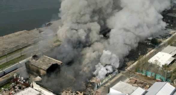 Huracanes tornados destrozos fotos imagenes fenomenos climaticos rayos truenos tormentas ojos investigaciones destrucciones argentina estados unidos mexico temporales www.wetherchannel.com pronosticos John Travolta,Nicholas Cage,Contracara,cirugias esteticas,rostro,lipoaspiraciones,medicina,cirujanos,operaciones,Maria Reich,Nazca,lineas,calendario astronomico,Peru,dibujos,astronomia,geometria,Bernd Teichert,mapas,Ana Mar&iacute;a Cogorno,ovnis,misterios,Cristobal Colon,Hernando,Diego,catedral Sevillana,Cartuja Pickman,Jos&eacute; Antonio Lorente,Granada,ADN;restos,Marcial Castro,antropologia,Republica Dominicana,www.egipto.com,Egipto,Keops,piramides,descubrimientos,Aton,Ankh,tumbas,sarcofacos,momias,embalsamamientos,Kefren,camaras secretas,Nefertiti,Amenofis,Nilo,inundaciones,Blade Runner,Ridley Scott, Richard Dawkins,Steven Pinker,Harrison Ford,Stephen Minger,Stanley Kubrick,Daryl Hanna,replicantes,androides,ciencia ficcion,Contactos,SHGb02+14a,proyecto SETI,Search for Extra Terrestial Intelligence,SETI@home,Robert Zemeckis,Jodie Foster,Dan Wertheimer,New Scientist,Arecibo,Puerto Rico,civilizaciones extraterrestres,Ma libert&eacute; de penser,Florent Pagny,Argentina,France,Patagonia,Argentine,Azucena Caama&ntilde;o,Savoir aimer,artistes,musique,musica,CD,cantores,ventas,compras,ranking,Paparazzi,Isabel Sartorius,Borbon,Ortiz Pati&ntilde;o,Vallejo Najera,Entrecanales,Mora Figueroa,Antonio Montero,Sainz Vicu&ntilde;a,Espa&ntilde;a,jet set,Mallorca,Ibiza,John Fitzgerald Kennedy,Lee Harvey Oswald,Vitaliy Fadeyev,Lawrence Berkeley,Carl Haber,Fidel Castro,Lyndon B. Johnson,Jackie,Onassis,Irma Roy,Carolina Papaleo,Osvaldo,diputada nacional,Congreso,Argentina,Raul Granillo Ocampo,politica,justicialismo,peronismo,cine,television,La Horqueta,San Isidro,que se vayan todos,diciembre 2001,2002,2003,2004,maria julia alsogaray,alvaros,,Roberto Mart&iacute;nez Medina,Maria Julia Alsogaray,Ra&uacute;l Granillo Ocampo,Jorge Rodr&iacute;guez,V&iacute;ctor Alderete,Claudia Bello,Angel Massa,Alfredo Yabran,Mario Pontaquarto,Nestor Carlos Kirchner,Cristina Elizabeth Fernandez,corrupcion,senado,general rodriguez,anibal,fernandez,alberto,fernando de la rua,ines pertine,eduardo duhalde,hilda chiche gonzalez,2000,2001,2002,2003,2004,Museos,www.louvre.fr,Leonardo Da Vinci,Gioconda,Mona Lisa,Italia,Francia,France,inventos,Italy,renacimiento,historia,cuadros,links,images,postcards,photos,fotos,imagenes,postales,pictures,historia,arqueologia,descubrimientos,culturales,agenda,infodiario,diario accion,buenos aires,argentina,Diario Accion de General Rodriguez, politica, actualidad, noticias e informacion, personalidades e instituciones, policiales, galerias de fotos; historia de General Rodriguez, sus origenes, edificios, estancias, habitos y costumbres, anecdotas, comercios e industrias, los fundadores, antiguas instituciones, fotos e imagenes; suplementos especiales: la crisis politica, economica y social de la Argentina, los acontecimientos de Diciembre de 2001, articulos y entrevistas; Emigracion: toda la informacion destinada a aquellos que desean emigrar, radicarse o estudiar en el exterior, visas, pasaportes, consejos, guias, informacion util, links; Trueque: novedades e informacion, links, estructura del trueque; el casamiento de Maxima Zorreguieta y el principe Guillermo Alejandro de Holanda; Guerra de Afganistan: galeria de imagenes e informacion sobre la primera guerra del siglo XXI; la guerra de Irak, Bagdad, Georges W. Bush, Saddam Husseim, el atentado a las torres Gemelas de Nueva York, las twin towers, el 11-s, y descripcion del hecho que conmovio al mundo; Empleo: consultoras, clasificados, agencias de empleo, consejos e informacion util, curriculum vitae, como confeccionarlos, noticias de actualidad; 
Los numeros de la crisis: Las consecuencias de la crisis politica, economica y social; estadisticas, pobreza, desnutricion, salud y asistencia; noticias regionales y provinciales, columnas y editoriales; informacion para negocios: pymes, links, empresas y negocios; Agenda Cultural con toda la informacion de cursos, universidades, talleres, escuelas y oportunidades, exposiciones de arte de la region; buscadores en Internet, Enlaces: links a los mejores sitios de educacion, cultura, arte, biografias, politica, interes general, web, Links del Diario Accion: RMS Titanic, su historia, su tragico viaje inaugural; historias, testimonios, documentos y articulos sobre el naufragio; links y sitios sobre el tema; la pelicula de Cameron, fotos e imagenes; suplementos especiales, Historia Argentina y de General Rodriguez, la llegada de la democracia en General Rodriguez, la asuncion de Juan Lumbreras como intendente en 1983, galeria de imagenes, sus palabras y los actos, su gabinete, festejos de la comunidad. Fundacion del pueblo de General Rodriguez, sus instituciones y personalidades relevantes, arquitectura y edificios, comercios e industrias, sus comienzos, estancias, inmigraciones italianas, espa&ntilde;olas, vascas e irlandesas, anecdotas y efemerides, sus hombres ilustres, el Hospital Vicente Lopez y Planes, su fundacion por las Damas de Beneficencia, el hundimiento del crucero General Belgrano, testimonios de ex combatientes y tripulantes, su comandante Hector Elias Bonzo, fotos e imagenes, recuerdos y homenajes, historia de la familia Bonzo de General Rodriguez, entrevistas y articulos periodisticos. La guerra de Malvinas en el Atlantico Sur, el conflicto belico con Gran Breta&ntilde;a de 1982, politicos relevantes, Benjamin Paez y Trueba, fotos antiguas de familias fundadoras, galerias de imagenes de pobladores, recorrida virtual por el antiguo General Rodriguez, el paso de la Infanta en 1910, historia de La Serenisima, la familia Mastellone, La Choza, Bernardo de Irigoyen, peronismo y radicalismo y muchisimo mas