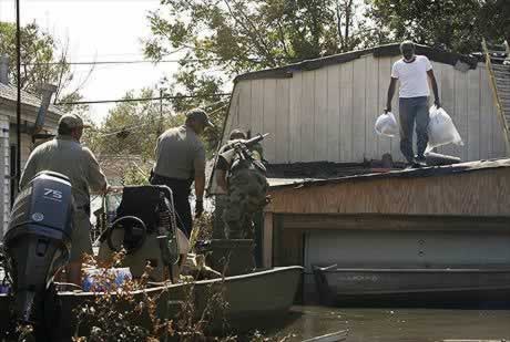Huracanes tornados destrozos fotos imagenes fenomenos climaticos rayos truenos tormentas ojos investigaciones destrucciones argentina estados unidos mexico temporales www.wetherchannel.com pronosticos John Travolta,Nicholas Cage,Contracara,cirugias esteticas,rostro,lipoaspiraciones,medicina,cirujanos,operaciones,Maria Reich,Nazca,lineas,calendario astronomico,Peru,dibujos,astronomia,geometria,Bernd Teichert,mapas,Ana Mar&iacute;a Cogorno,ovnis,misterios,Cristobal Colon,Hernando,Diego,catedral Sevillana,Cartuja Pickman,Jos&eacute; Antonio Lorente,Granada,ADN;restos,Marcial Castro,antropologia,Republica Dominicana,www.egipto.com,Egipto,Keops,piramides,descubrimientos,Aton,Ankh,tumbas,sarcofacos,momias,embalsamamientos,Kefren,camaras secretas,Nefertiti,Amenofis,Nilo,inundaciones,Blade Runner,Ridley Scott, Richard Dawkins,Steven Pinker,Harrison Ford,Stephen Minger,Stanley Kubrick,Daryl Hanna,replicantes,androides,ciencia ficcion,Contactos,SHGb02+14a,proyecto SETI,Search for Extra Terrestial Intelligence,SETI@home,Robert Zemeckis,Jodie Foster,Dan Wertheimer,New Scientist,Arecibo,Puerto Rico,civilizaciones extraterrestres,Ma libert&eacute; de penser,Florent Pagny,Argentina,France,Patagonia,Argentine,Azucena Caama&ntilde;o,Savoir aimer,artistes,musique,musica,CD,cantores,ventas,compras,ranking,Paparazzi,Isabel Sartorius,Borbon,Ortiz Pati&ntilde;o,Vallejo Najera,Entrecanales,Mora Figueroa,Antonio Montero,Sainz Vicu&ntilde;a,Espa&ntilde;a,jet set,Mallorca,Ibiza,John Fitzgerald Kennedy,Lee Harvey Oswald,Vitaliy Fadeyev,Lawrence Berkeley,Carl Haber,Fidel Castro,Lyndon B. Johnson,Jackie,Onassis,Irma Roy,Carolina Papaleo,Osvaldo,diputada nacional,Congreso,Argentina,Raul Granillo Ocampo,politica,justicialismo,peronismo,cine,television,La Horqueta,San Isidro,que se vayan todos,diciembre 2001,2002,2003,2004,maria julia alsogaray,alvaros,,Roberto Mart&iacute;nez Medina,Maria Julia Alsogaray,Ra&uacute;l Granillo Ocampo,Jorge Rodr&iacute;guez,V&iacute;ctor Alderete,Claudia Bello,Angel Massa,Alfredo Yabran,Mario Pontaquarto,Nestor Carlos Kirchner,Cristina Elizabeth Fernandez,corrupcion,senado,general rodriguez,anibal,fernandez,alberto,fernando de la rua,ines pertine,eduardo duhalde,hilda chiche gonzalez,2000,2001,2002,2003,2004,Museos,www.louvre.fr,Leonardo Da Vinci,Gioconda,Mona Lisa,Italia,Francia,France,inventos,Italy,renacimiento,historia,cuadros,links,images,postcards,photos,fotos,imagenes,postales,pictures,historia,arqueologia,descubrimientos,culturales,agenda,infodiario,diario accion,buenos aires,argentina,Diario Accion de General Rodriguez, politica, actualidad, noticias e informacion, personalidades e instituciones, policiales, galerias de fotos; historia de General Rodriguez, sus origenes, edificios, estancias, habitos y costumbres, anecdotas, comercios e industrias, los fundadores, antiguas instituciones, fotos e imagenes; suplementos especiales: la crisis politica, economica y social de la Argentina, los acontecimientos de Diciembre de 2001, articulos y entrevistas; Emigracion: toda la informacion destinada a aquellos que desean emigrar, radicarse o estudiar en el exterior, visas, pasaportes, consejos, guias, informacion util, links; Trueque: novedades e informacion, links, estructura del trueque; el casamiento de Maxima Zorreguieta y el principe Guillermo Alejandro de Holanda; Guerra de Afganistan: galeria de imagenes e informacion sobre la primera guerra del siglo XXI; la guerra de Irak, Bagdad, Georges W. Bush, Saddam Husseim, el atentado a las torres Gemelas de Nueva York, las twin towers, el 11-s, y descripcion del hecho que conmovio al mundo; Empleo: consultoras, clasificados, agencias de empleo, consejos e informacion util, curriculum vitae, como confeccionarlos, noticias de actualidad; 
Los numeros de la crisis: Las consecuencias de la crisis politica, economica y social; estadisticas, pobreza, desnutricion, salud y asistencia; noticias regionales y provinciales, columnas y editoriales; informacion para negocios: pymes, links, empresas y negocios; Agenda Cultural con toda la informacion de cursos, universidades, talleres, escuelas y oportunidades, exposiciones de arte de la region; buscadores en Internet, Enlaces: links a los mejores sitios de educacion, cultura, arte, biografias, politica, interes general, web, Links del Diario Accion: RMS Titanic, su historia, su tragico viaje inaugural; historias, testimonios, documentos y articulos sobre el naufragio; links y sitios sobre el tema; la pelicula de Cameron, fotos e imagenes; suplementos especiales, Historia Argentina y de General Rodriguez, la llegada de la democracia en General Rodriguez, la asuncion de Juan Lumbreras como intendente en 1983, galeria de imagenes, sus palabras y los actos, su gabinete, festejos de la comunidad. Fundacion del pueblo de General Rodriguez, sus instituciones y personalidades relevantes, arquitectura y edificios, comercios e industrias, sus comienzos, estancias, inmigraciones italianas, espa&ntilde;olas, vascas e irlandesas, anecdotas y efemerides, sus hombres ilustres, el Hospital Vicente Lopez y Planes, su fundacion por las Damas de Beneficencia, el hundimiento del crucero General Belgrano, testimonios de ex combatientes y tripulantes, su comandante Hector Elias Bonzo, fotos e imagenes, recuerdos y homenajes, historia de la familia Bonzo de General Rodriguez, entrevistas y articulos periodisticos. La guerra de Malvinas en el Atlantico Sur, el conflicto belico con Gran Breta&ntilde;a de 1982, politicos relevantes, Benjamin Paez y Trueba, fotos antiguas de familias fundadoras, galerias de imagenes de pobladores, recorrida virtual por el antiguo General Rodriguez, el paso de la Infanta en 1910, historia de La Serenisima, la familia Mastellone, La Choza, Bernardo de Irigoyen, peronismo y radicalismo y muchisimo mas