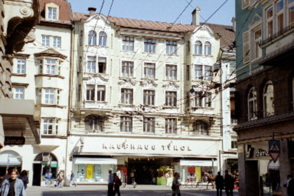 kaufhaus tyrol bis 1999.png
