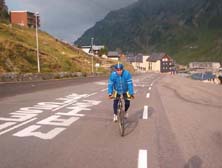 En La Mongie, a 3 kms de la cima, con rampas del 9,5 % hasta el final