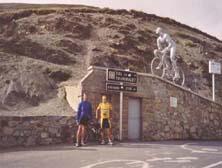 En la cima del Tourmalet ( 2115 mts. ), despu&eacute;s de 17 kms de subida