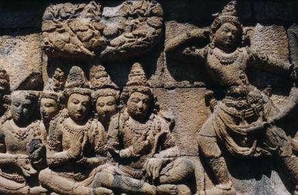 Apsara colonne