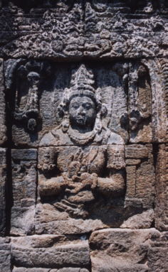 bouddha en m&eacute;ditation