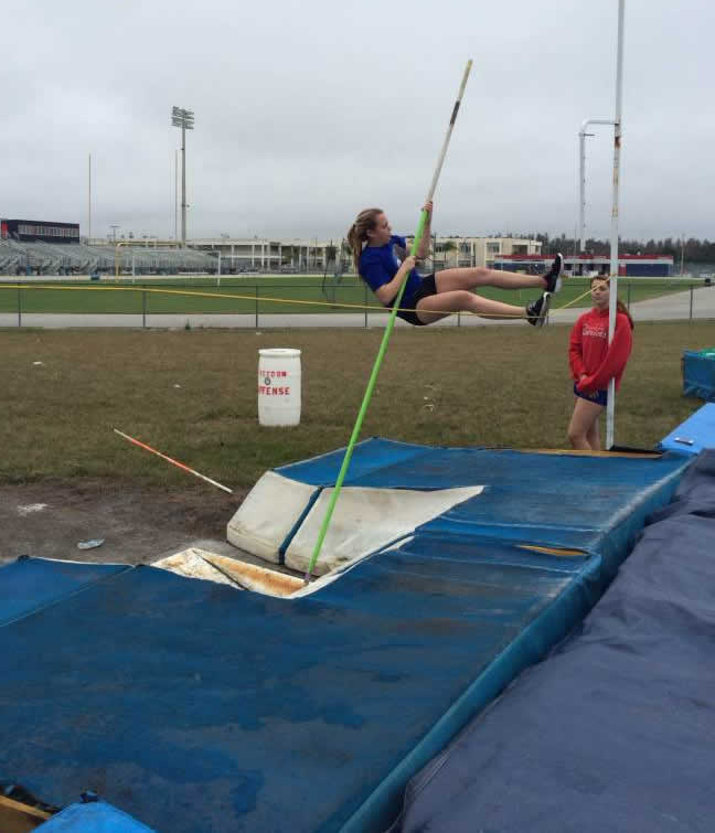 PoleVaultingEquioment