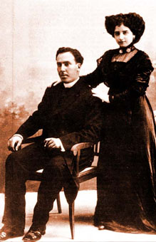 Antonio Machado Ruiz y Leonor Izquierdo Cuevas, en el día de su boda 30-07-1909