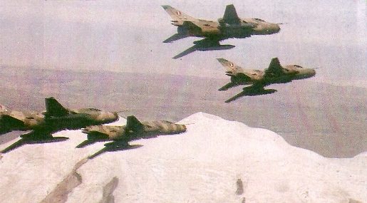 Sukhoi Su-22M Fitter J. Se observa perfectamente la geometr�a alar variable