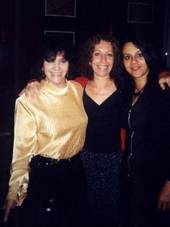 VIRNA, Sininho, Ayla
