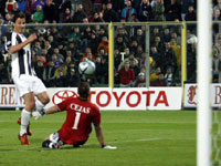 Ibrahimovic lobs the ball over Cejas...