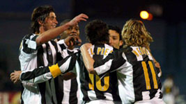 Juventus celebrates Del Piero's equalizer