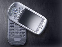 Sony Ericsson's large display swivelling s700i