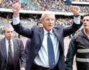 Marcello Lippi salutes the crowd