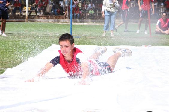 Descripci�n: Descripci�n: C:\Users\Marco\Desktop\Marco RG\Imagenes\390206_10151542488014669_786791119_n.jpg