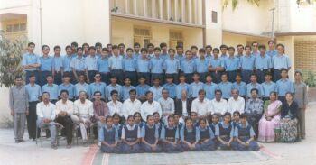 12TH SCIENCE CLASS GROUP PHOTO