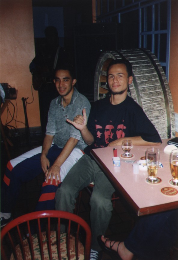 andrexxx.jpg (85213 bytes)