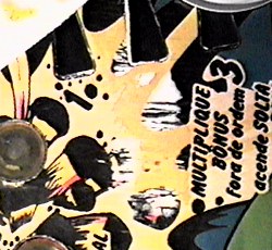 Pintura dos trechos em creme e amarelo