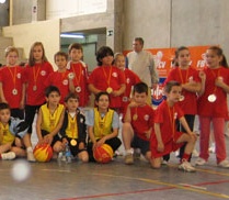 Els prebenjamins s'endugueren un gran record del Dia del Mini Benig�nim (13/04/08).