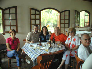 IAlmoco parte turma.jpg (29446 bytes)