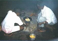 [Pic Cooking breakfast]