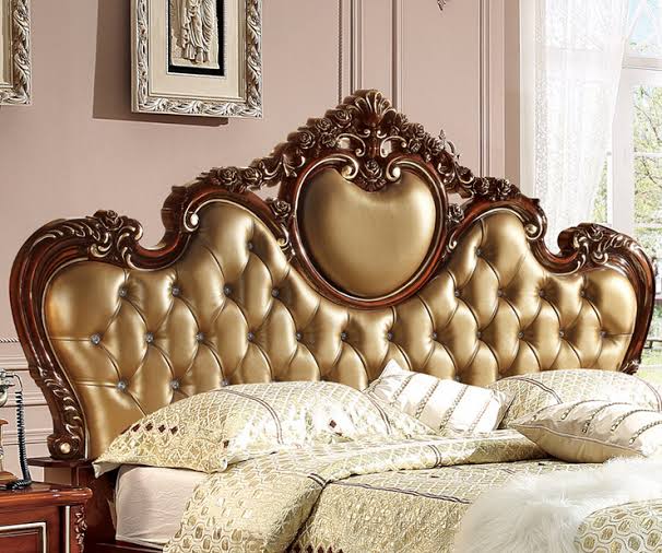 Designer Wooden Bed Furniture in Teak Wood- YT-192 view 3