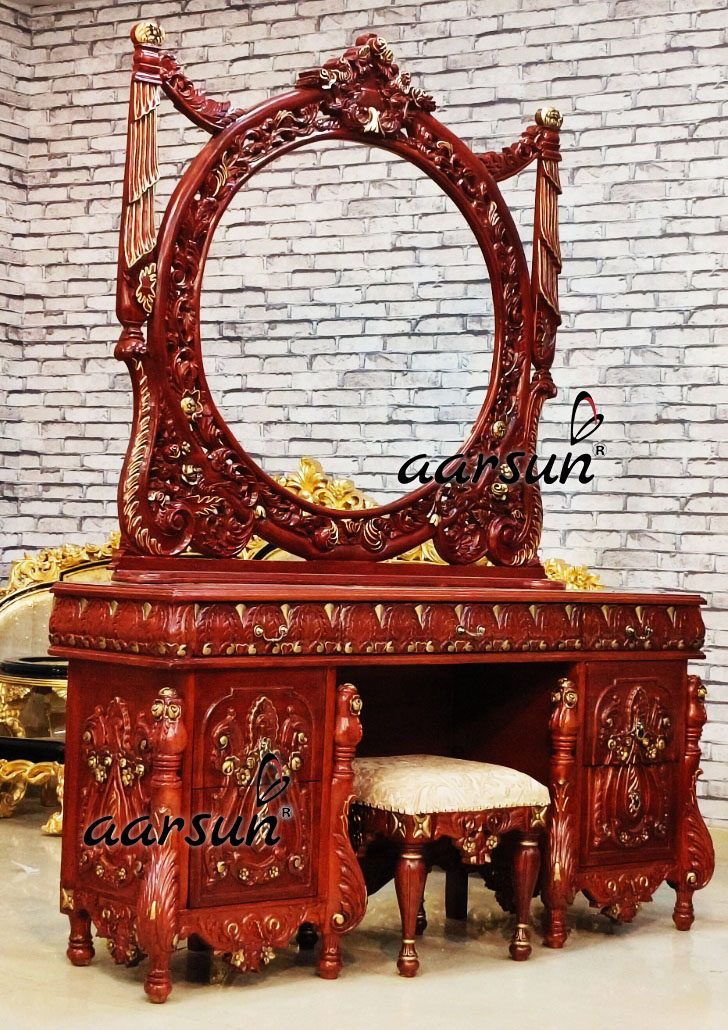 Hand-carved Grand Bedroom Set with Video view 9