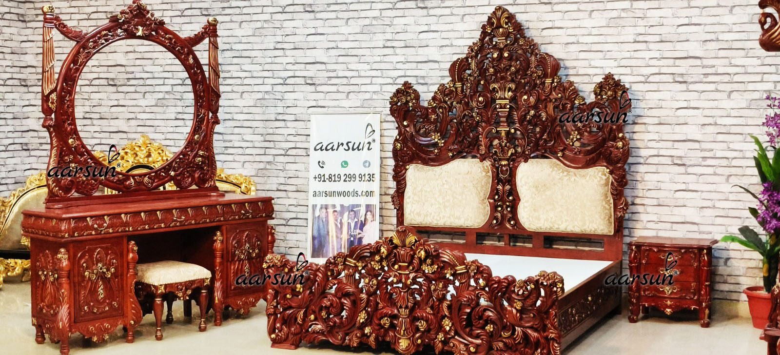 Hand-carved Grand Bedroom Set with Video