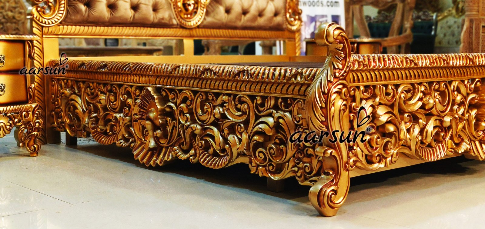 Luxury Bedroom Furniture Set view 4