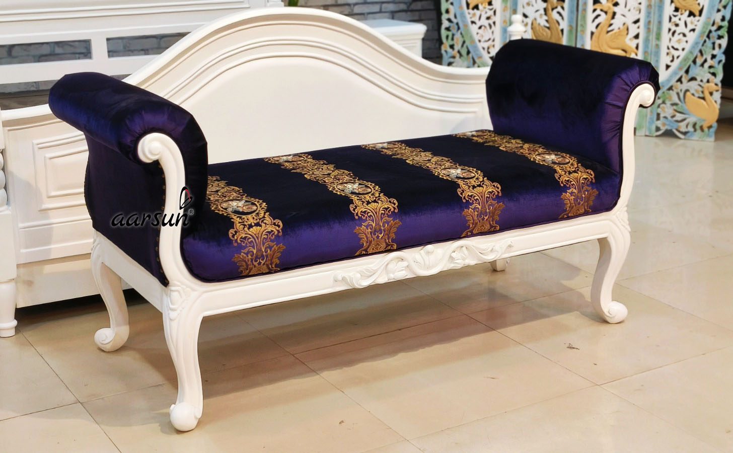 Modern Bedroom Set in Satin White Polish with Video view 3