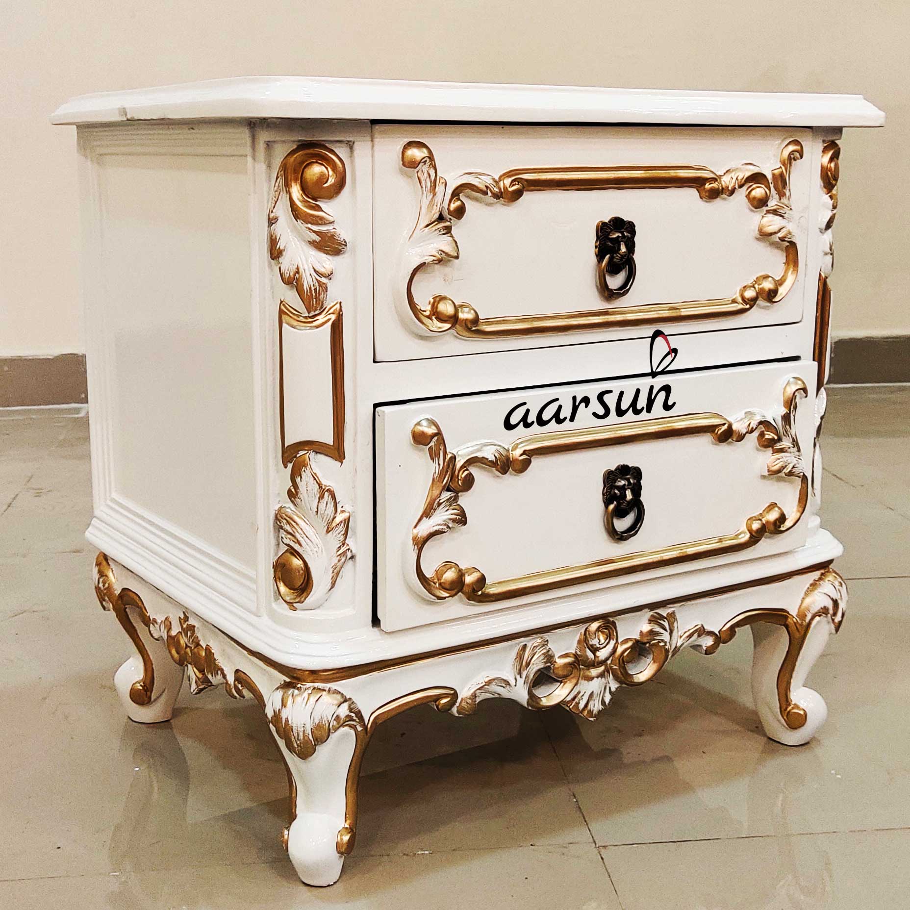 Royal Bedroom Set in White Polish YT-261 view 4
