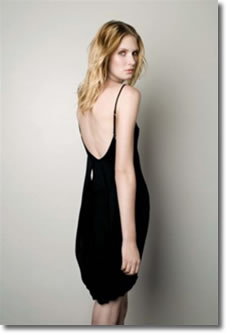 Minivestido negro de moda invierno