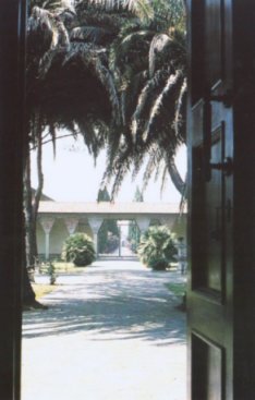 porta sul chiostro