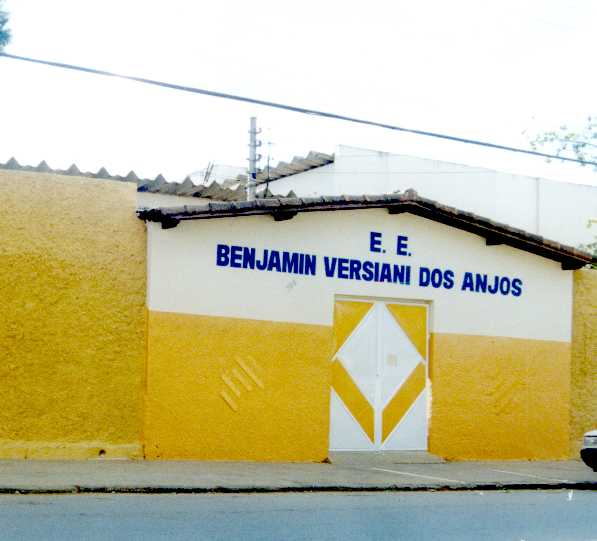 Escola Estadual Benjamin Versiani dos Anjos