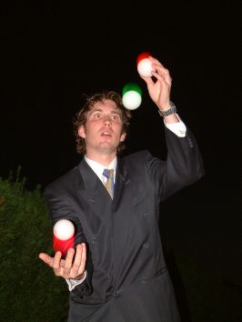 Jeff juggling