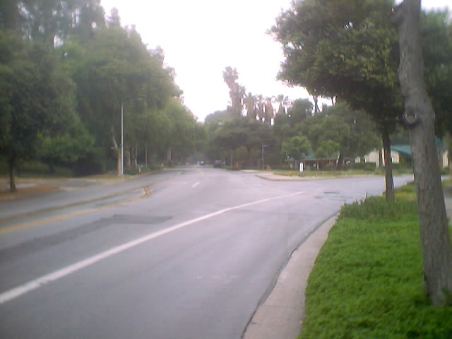 Linda Vista Avenue and Seco Street junction.  Northbound Route 159 continued to the left and on Linda Vista.  The Rose Bowl is accessible by going right on Seco.