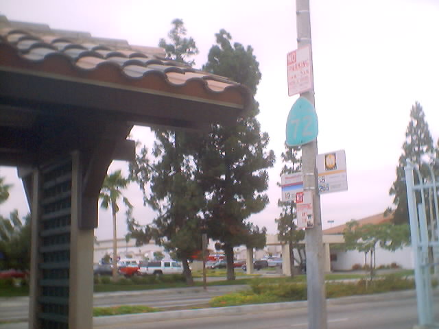 Faded Route 72 shield on Whittier Boulevard.  Many of this route's shields are in a similarly deplorable state.